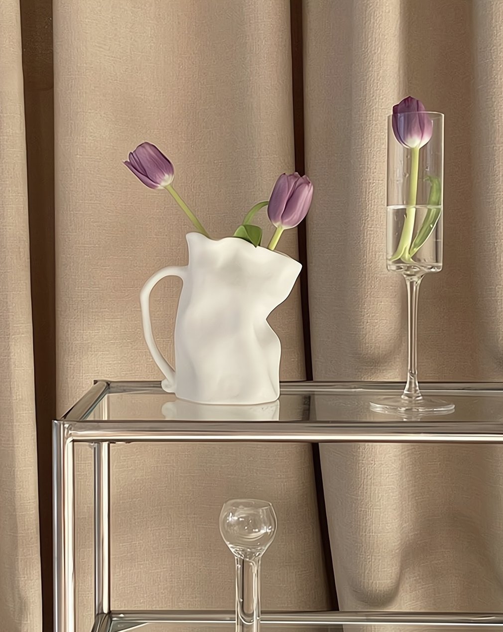 Vase Pli — céramique froissée faite main